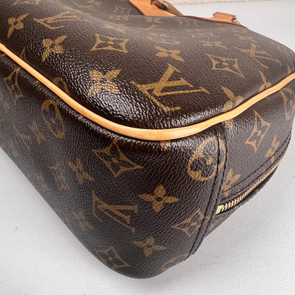 Louis Vuitton Brown Handle Bags A-17793