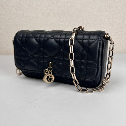 Dior Black Shoulder Bags A-17796