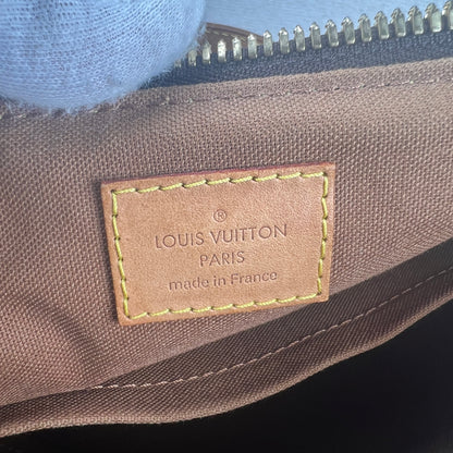 Louis Vuitton Brown Handle Bags A-17797