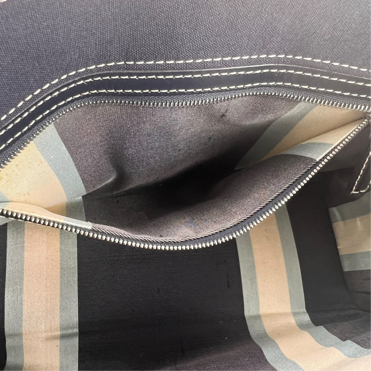 Fendi Navy Tote Bags A-17800