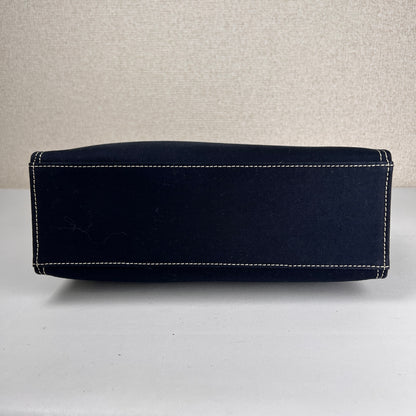 Fendi Navy Tote Bags A-17800