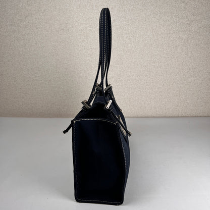 Fendi Navy Tote Bags A-17800