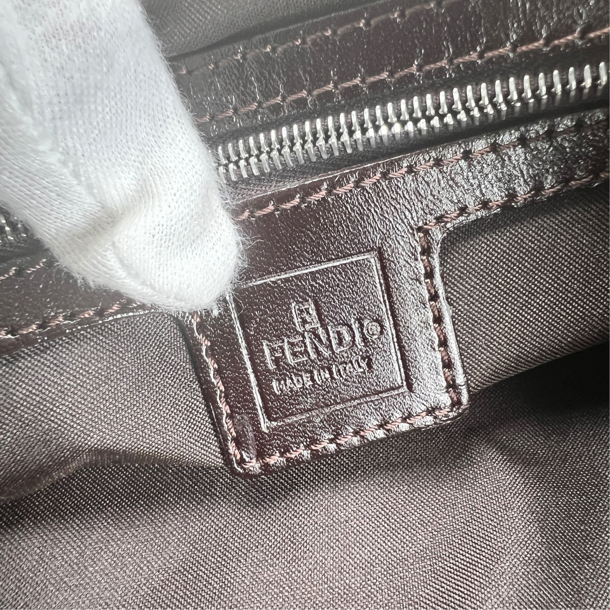 Ferragamo Brown Shoulder Bags A-17801