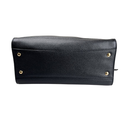 Ferragamo Black Tote Bags A-17802