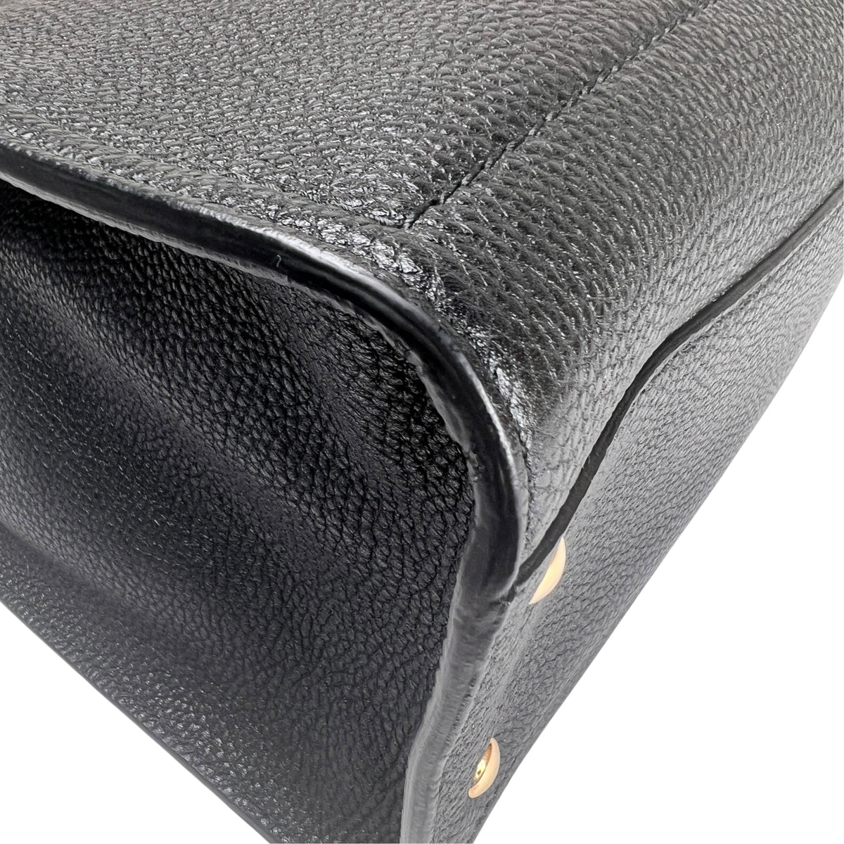 Ferragamo Black Tote Bags A-17802