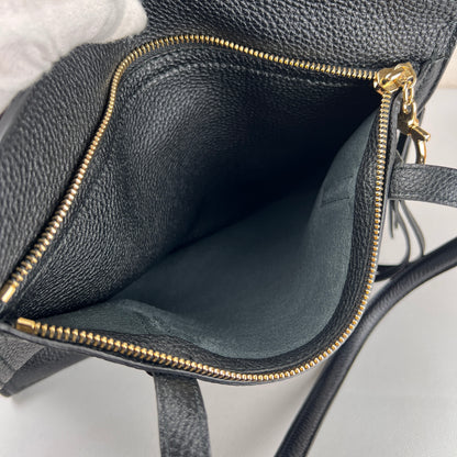 Ferragamo Black Tote Bags A-17802