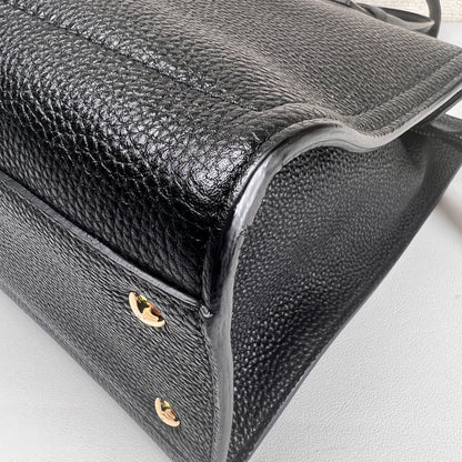Ferragamo Black Tote Bags A-17802