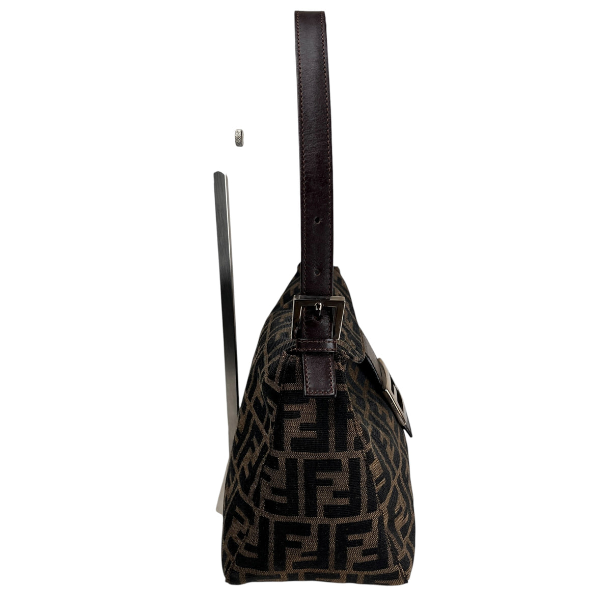 Fendi Brown Shoulder Bags A-17804