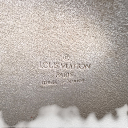 Louis Vuitton Brown Shoulder Bags A-17807