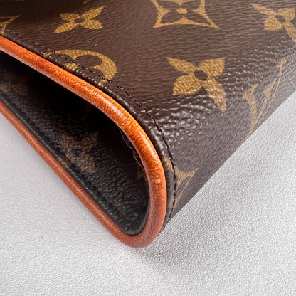 Louis Vuitton Brown Shoulder Bags A-17807