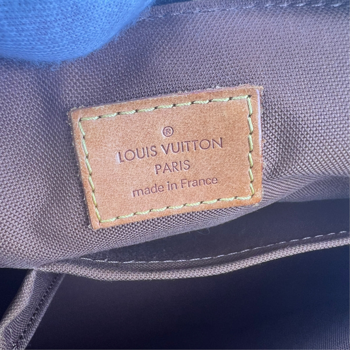 Louis Vuitton Brown Handle Bags A-17809