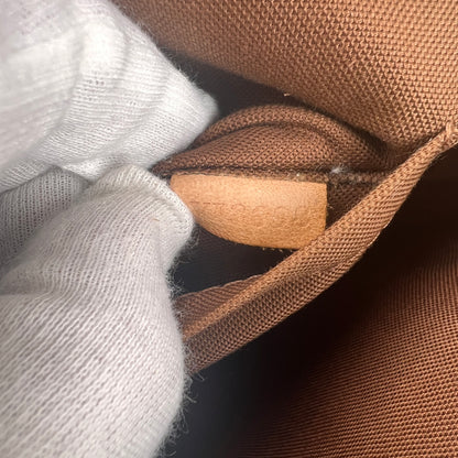 Louis Vuitton Brown Handle Bags A-17809