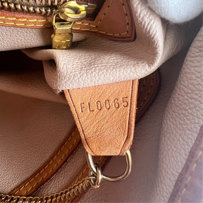 Louis Vuitton Brown Handle Bags A-17812