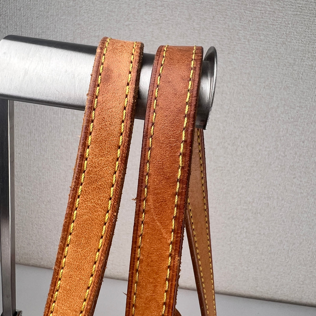 Louis Vuitton Brown Handle Bags A-17812