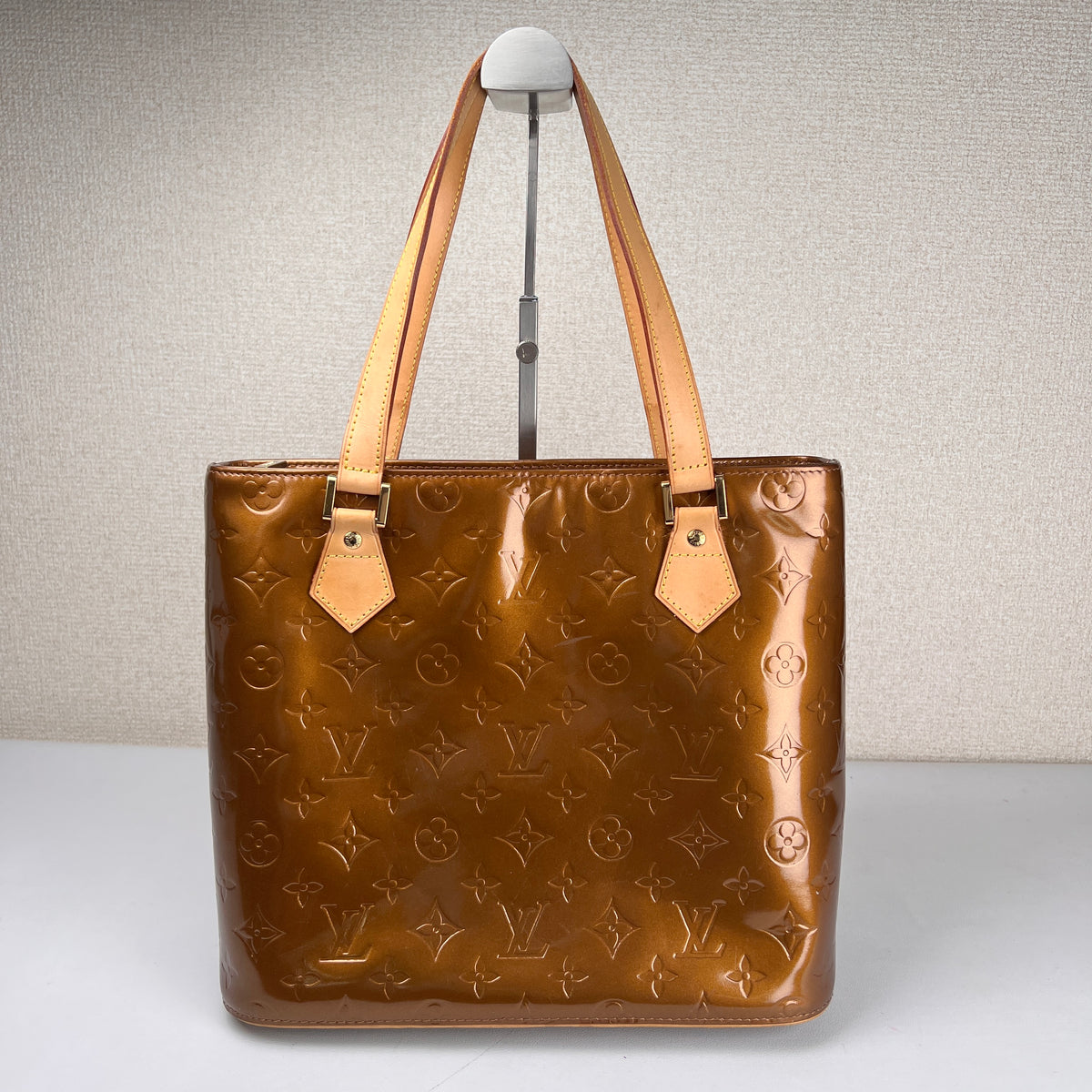 Louis Vuitton Gold Handle Bags A-17814