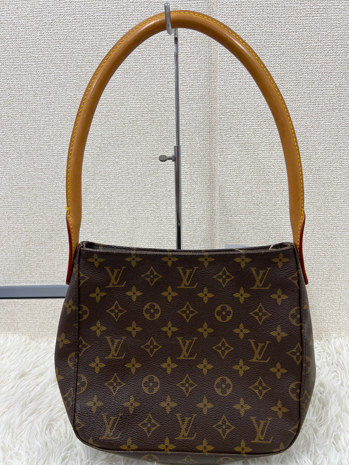 Louis Vuitton Brown Handle Bags A-17815