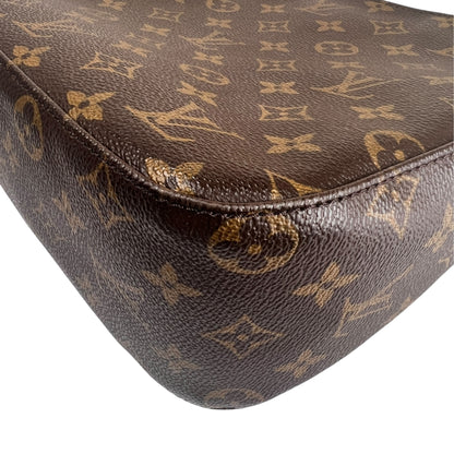Louis Vuitton Brown Handle Bags A-17815