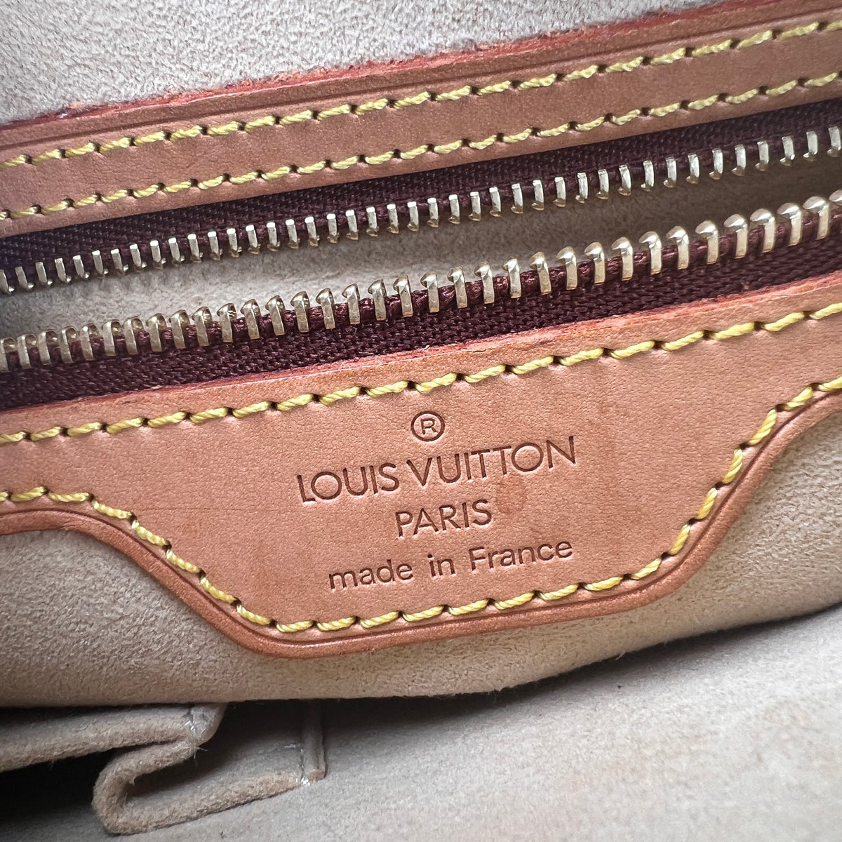 Louis Vuitton Brown Handle Bags A-17815