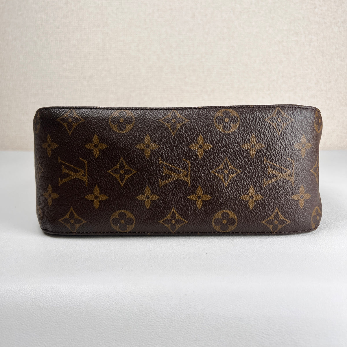 Louis Vuitton Brown Handle Bags A-17815