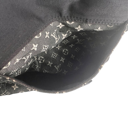 Louis Vuitton Black Handle Bags A-17825
