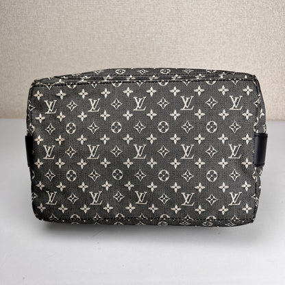 Louis Vuitton Black Handle Bags A-17825