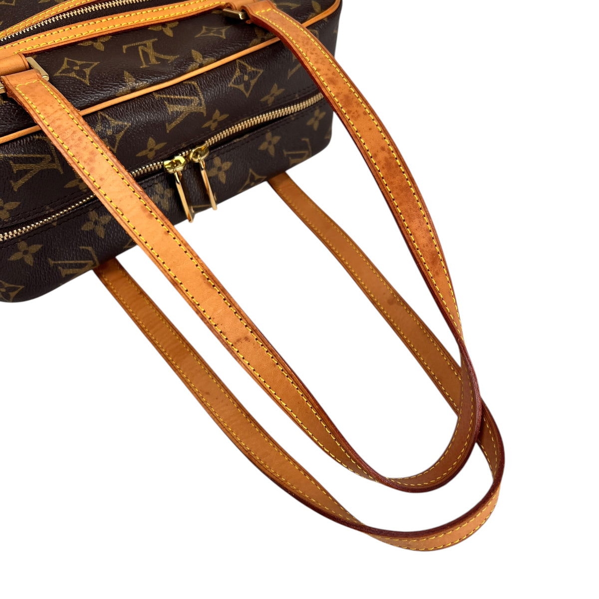 Louis Vuitton Brown Shoulder Bags A-17828