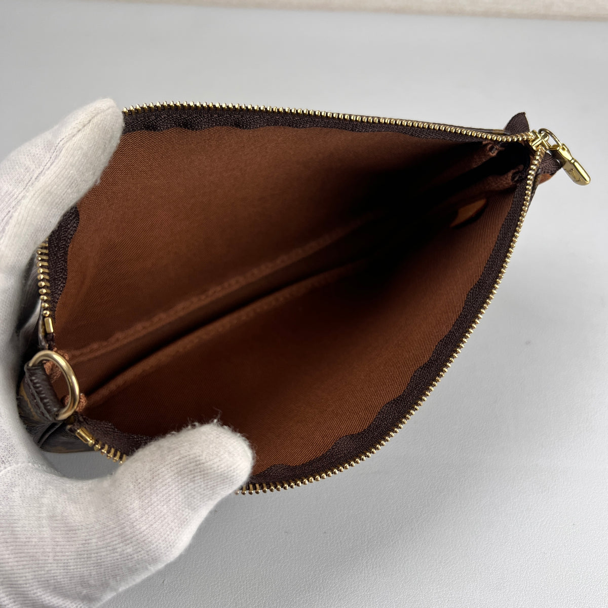Louis Vuitton Brown Pouches A-17830