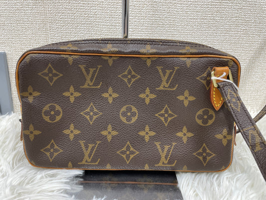 Louis Vuitton Brown Shoulder Bags A-17831