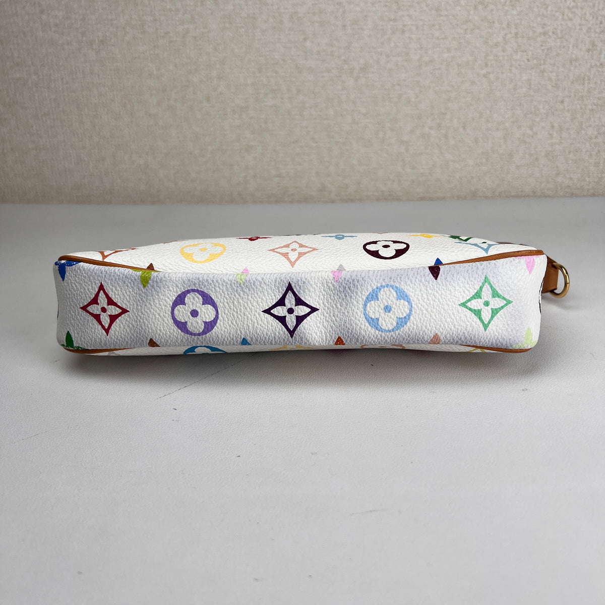 Louis Vuitton Multicolor Pouches A-17833