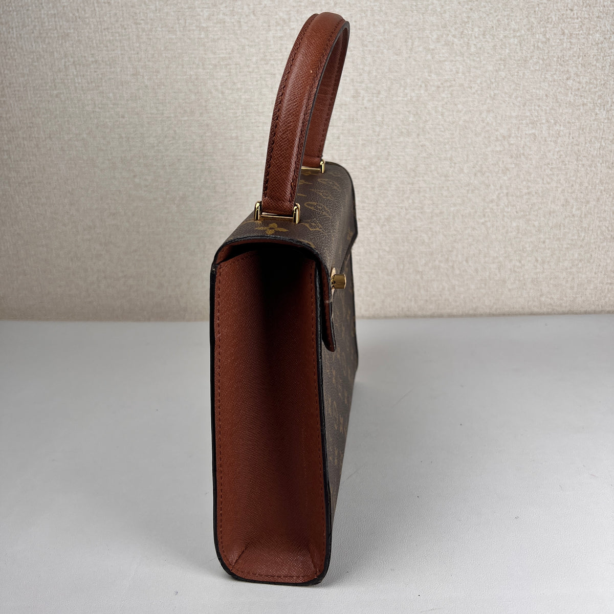 Louis Vuitton Brown Handle Bags A-17834