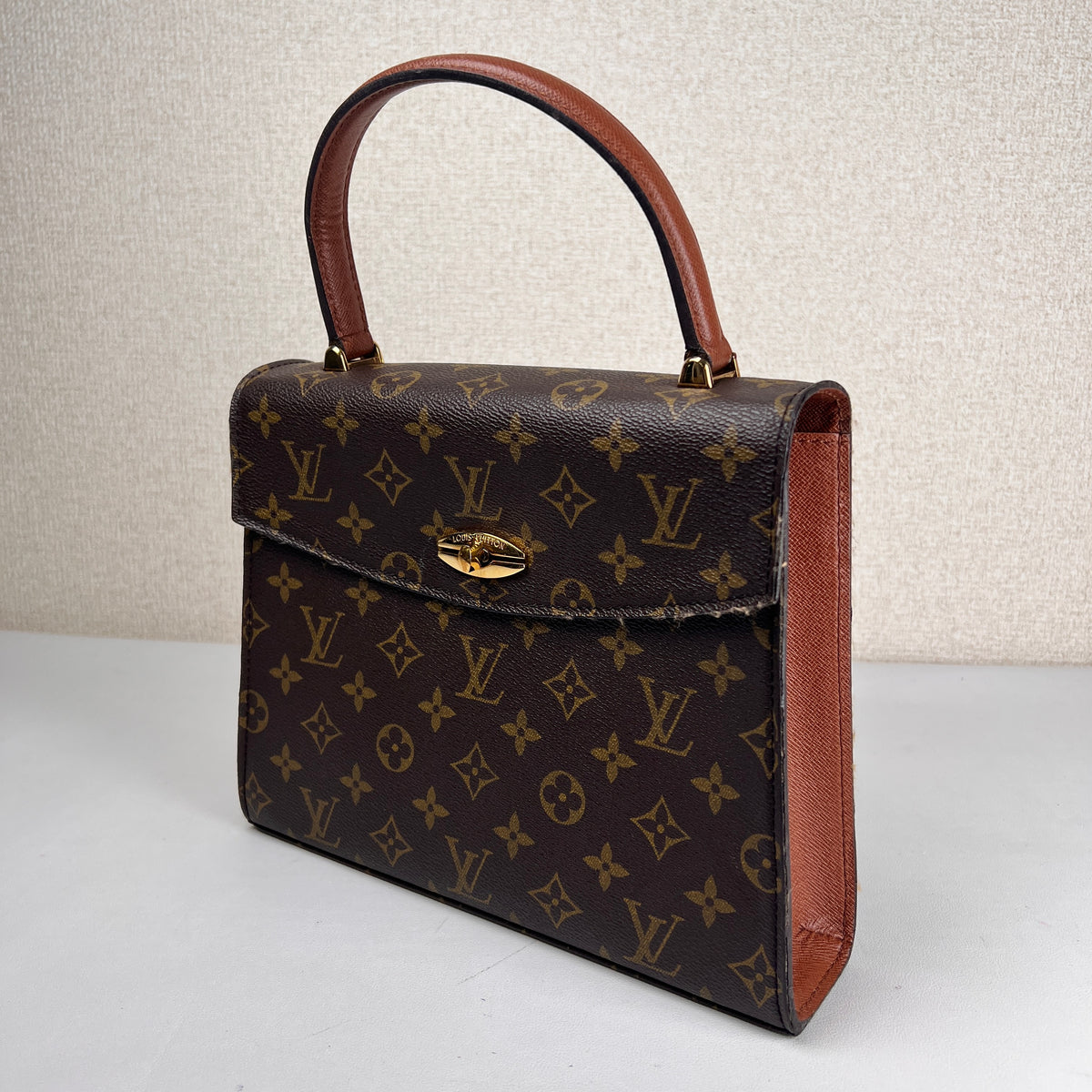 Louis Vuitton Brown Handle Bags A-17834