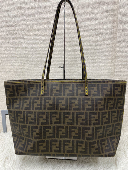 Fendi Brown Tote Bags A-17836