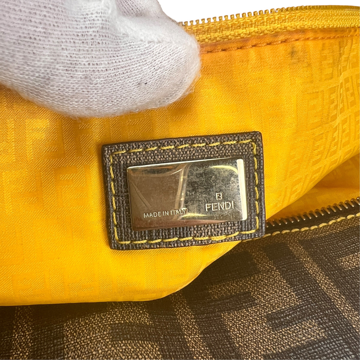 Fendi Brown Tote Bags A-17836