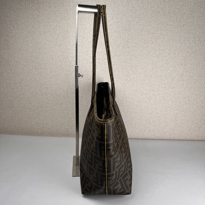 Fendi Brown Tote Bags A-17836