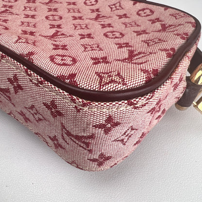 Louis Vuitton Pink Shoulder Bags A-17837