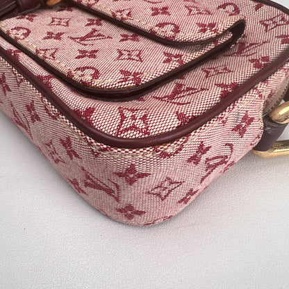 Louis Vuitton Pink Shoulder Bags A-17837