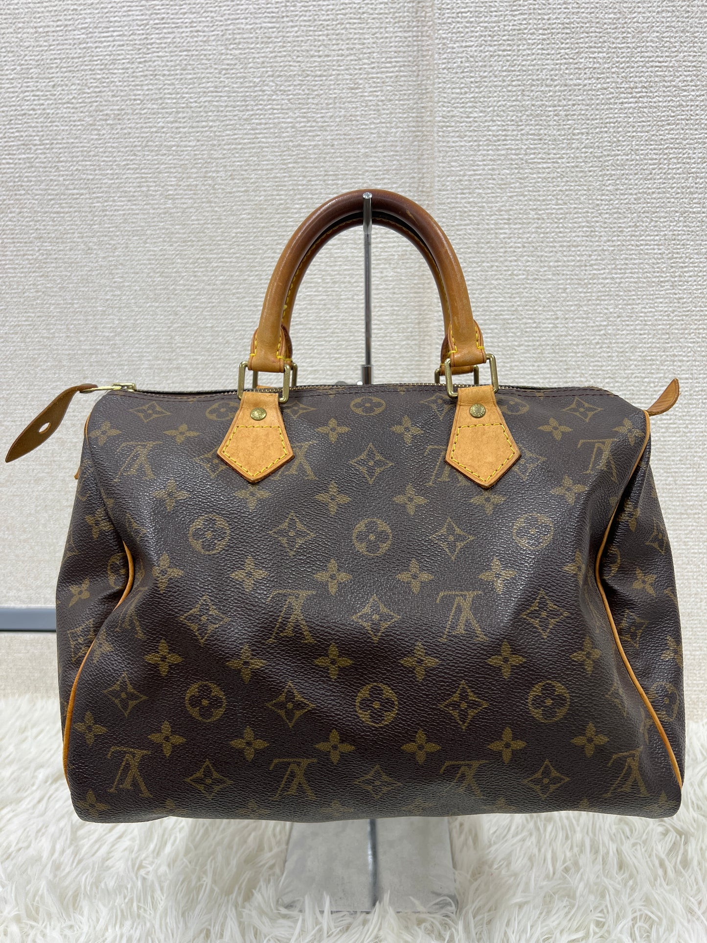 Louis Vuitton Brown Handle Bags A-17838