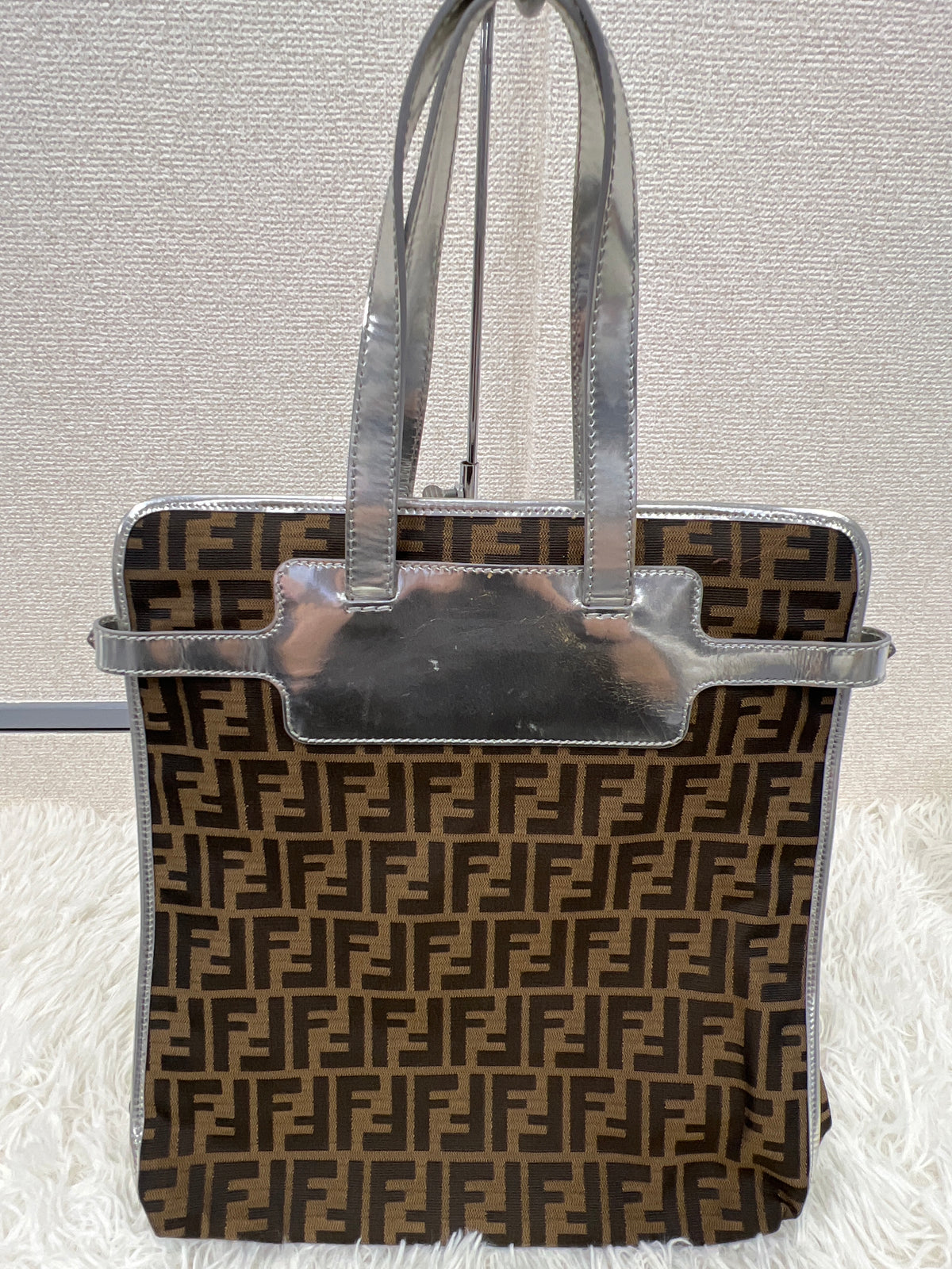 Fendi Brown Tote Bags A-17839