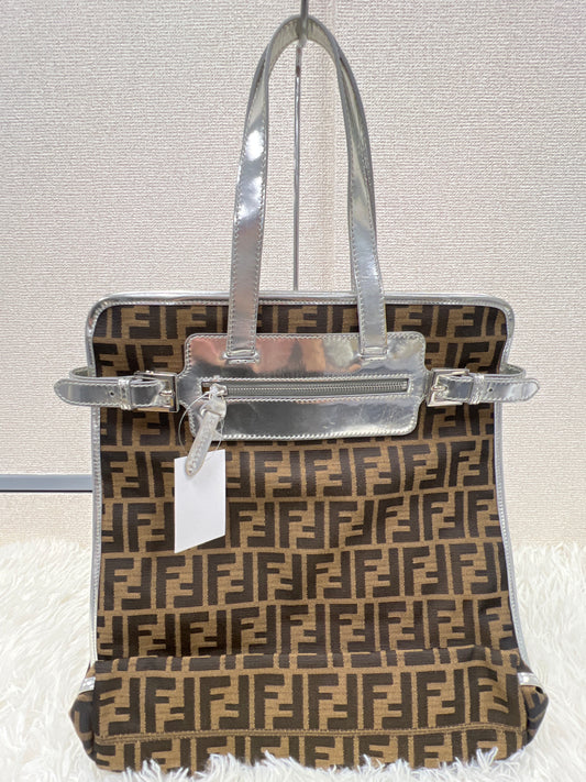 Fendi Brown Tote Bags A-17839
