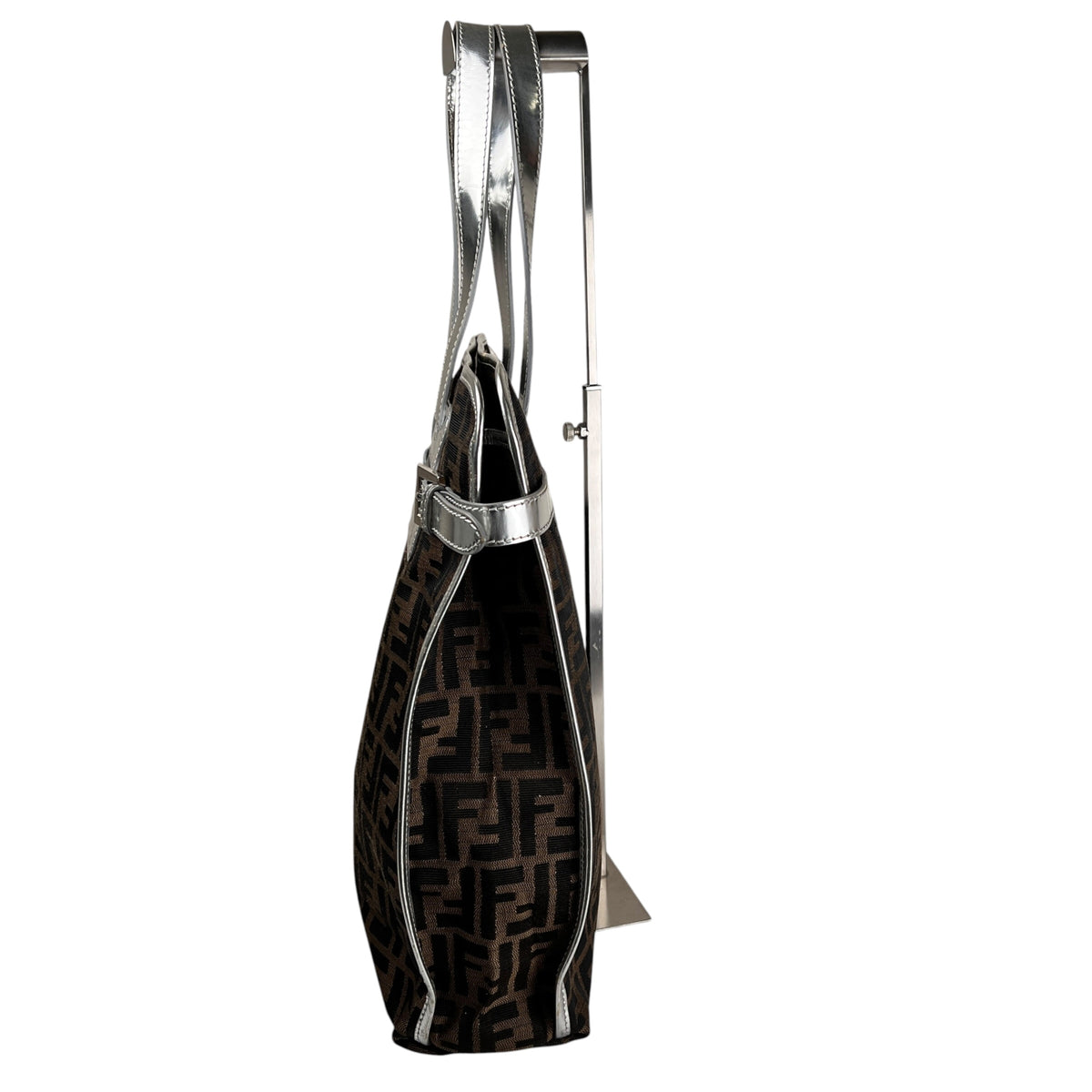 Fendi Brown Tote Bags A-17839
