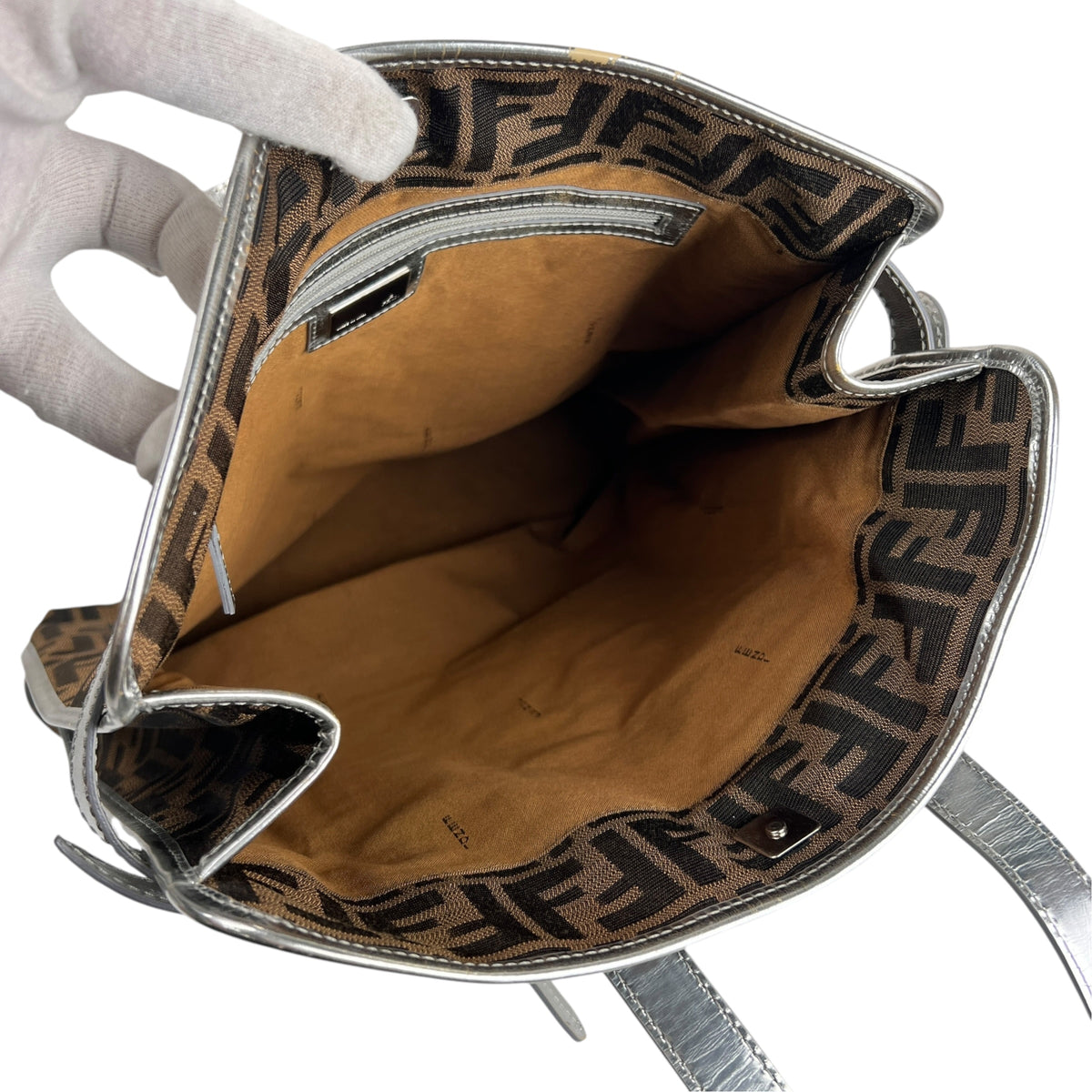 Fendi Brown Tote Bags A-17839
