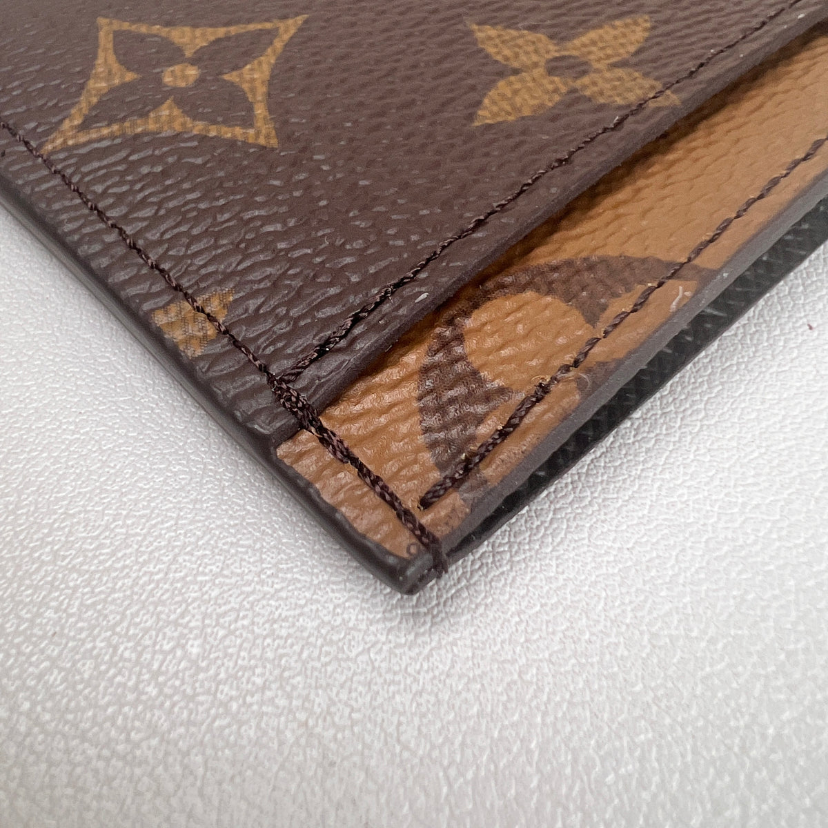 Louis Vuitton Brown Small goods A-17858