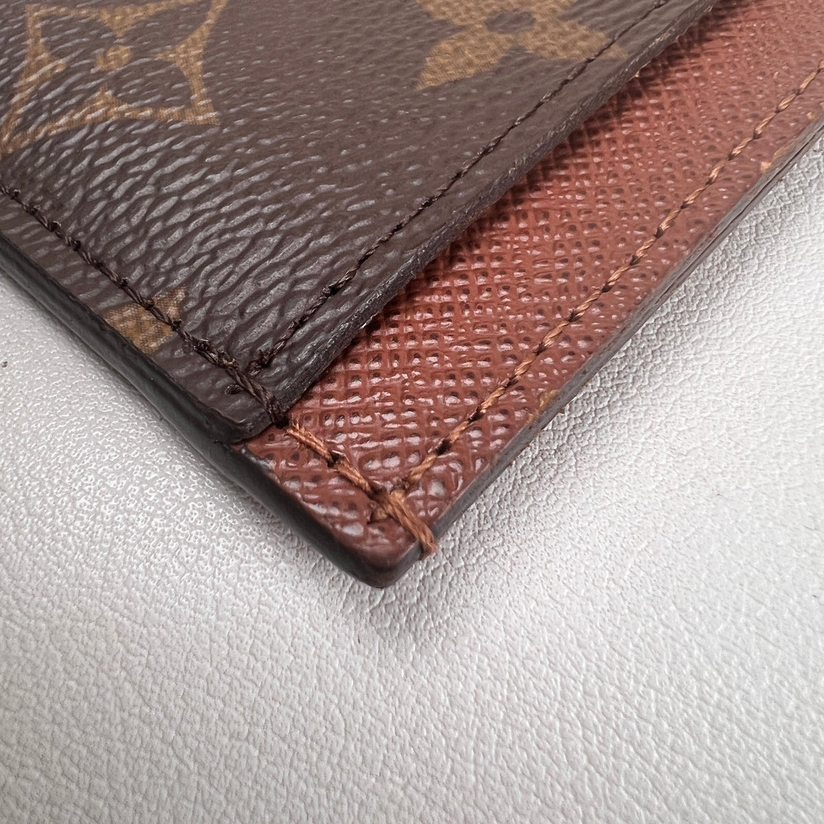 Louis Vuitton Brown Small goods A-17860