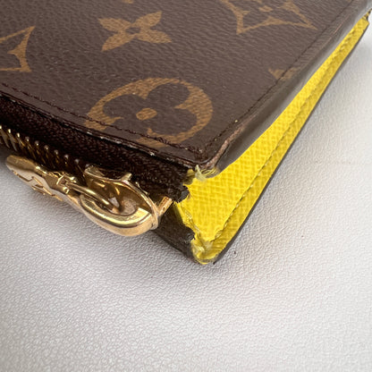 Louis Vuitton Brown Wallets A-17862