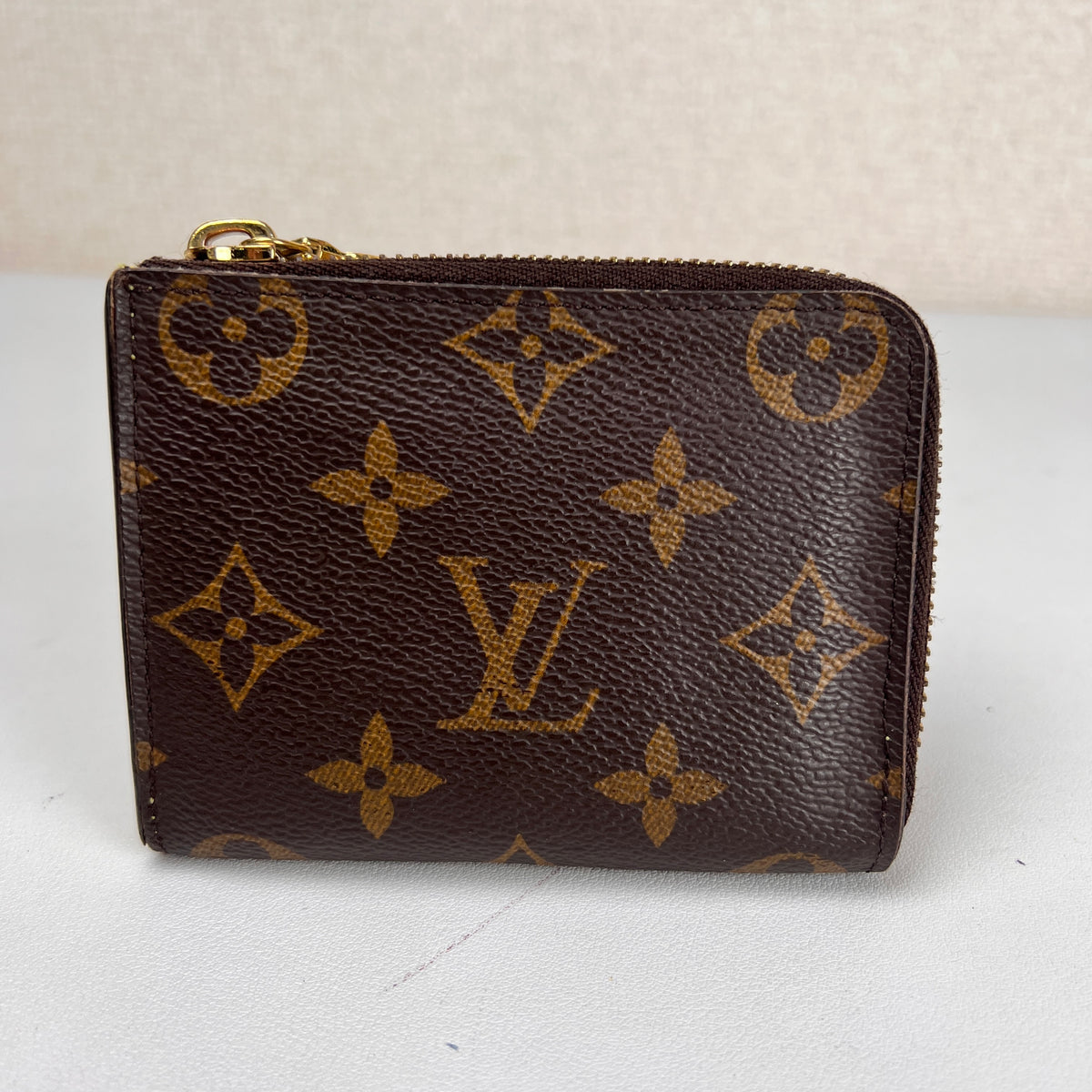 Louis Vuitton Brown Wallets A-17862