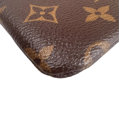 Louis Vuitton Brown Pouches A-17863