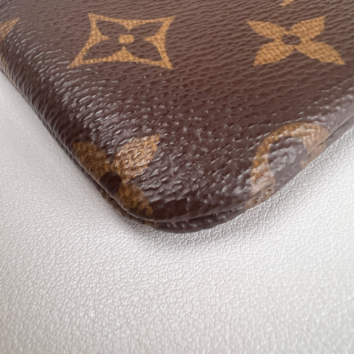 Louis Vuitton Brown Pouches A-17863