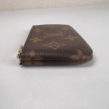 Louis Vuitton Brown Pouches A-17863
