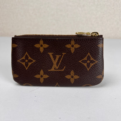 Louis Vuitton Brown Pouches A-17863