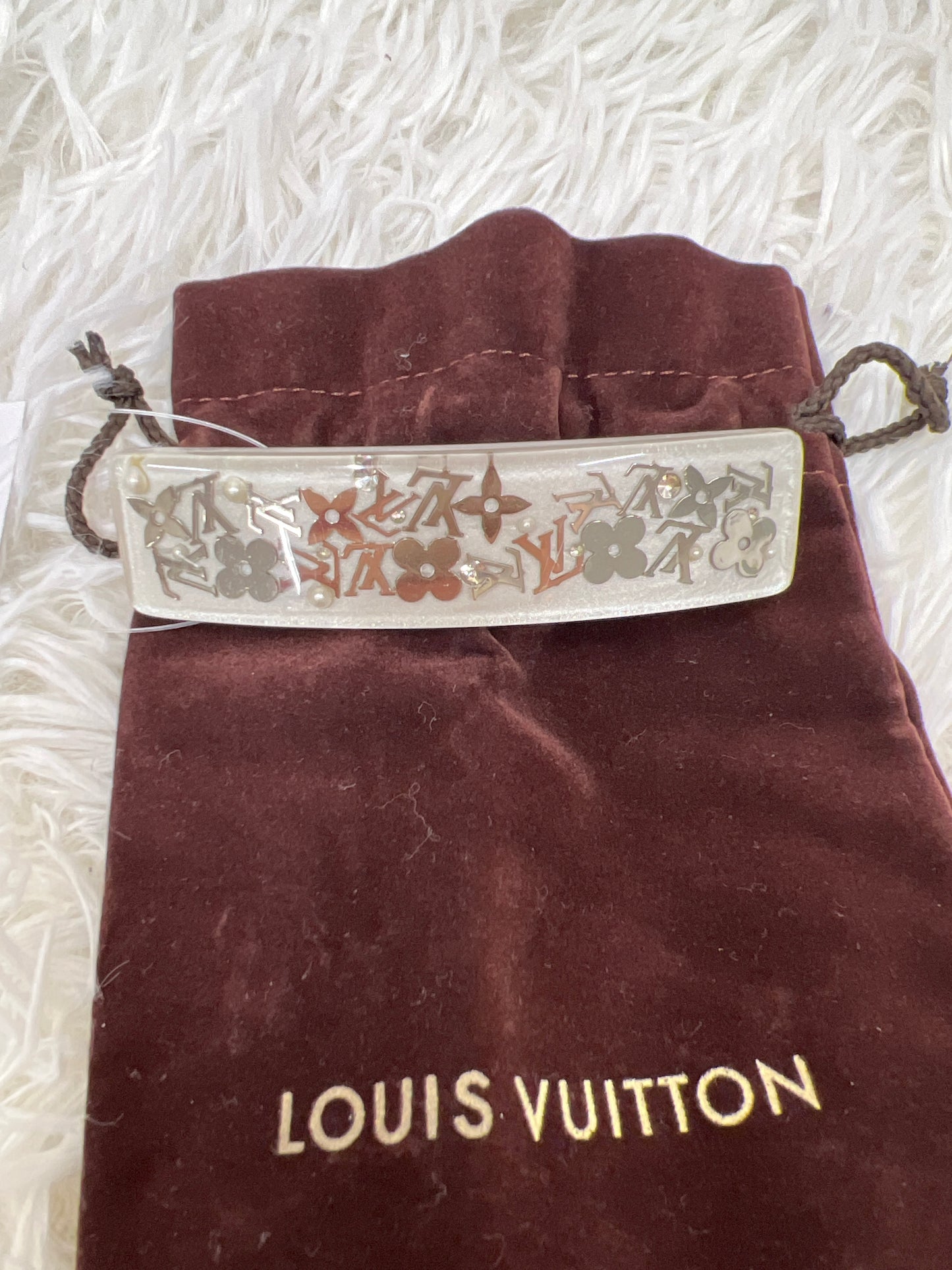 Louis Vuitton Gray Small goods A-17865
